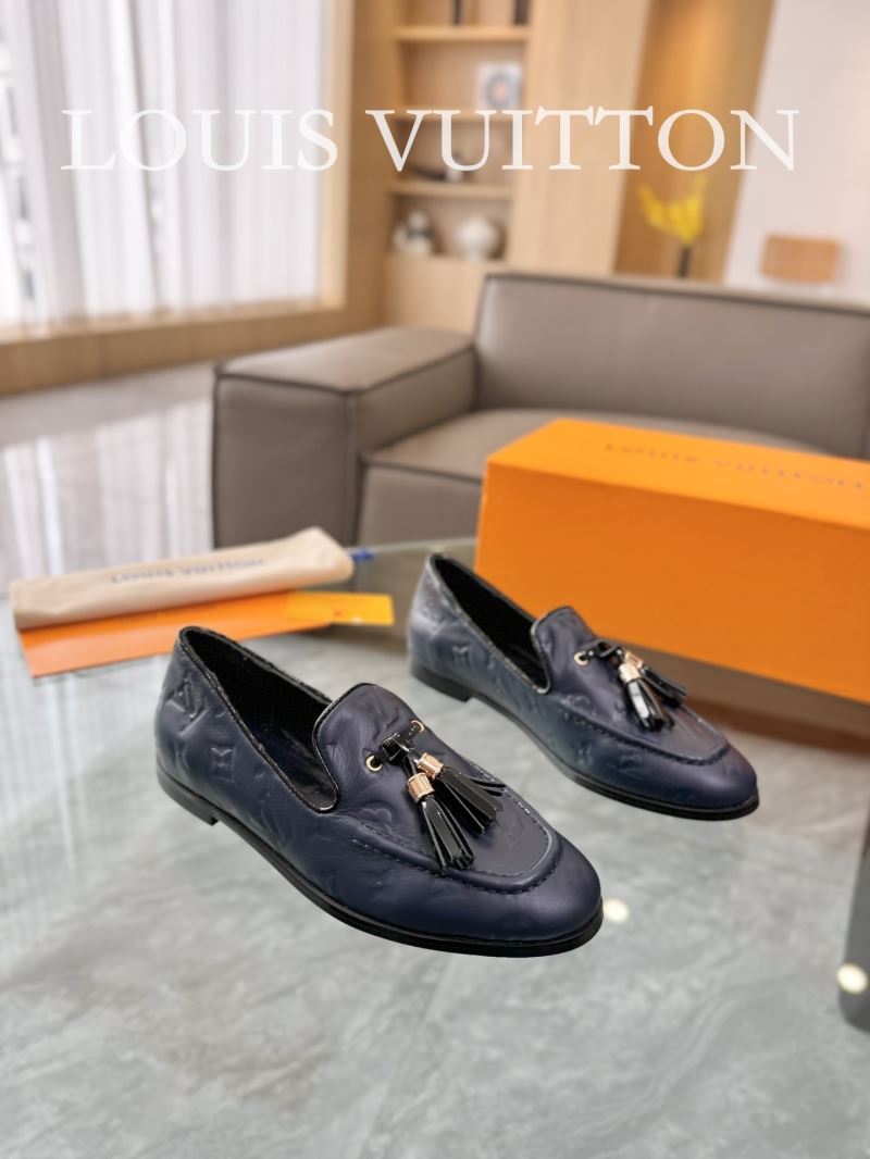 Louis Vuitton Low Shoes